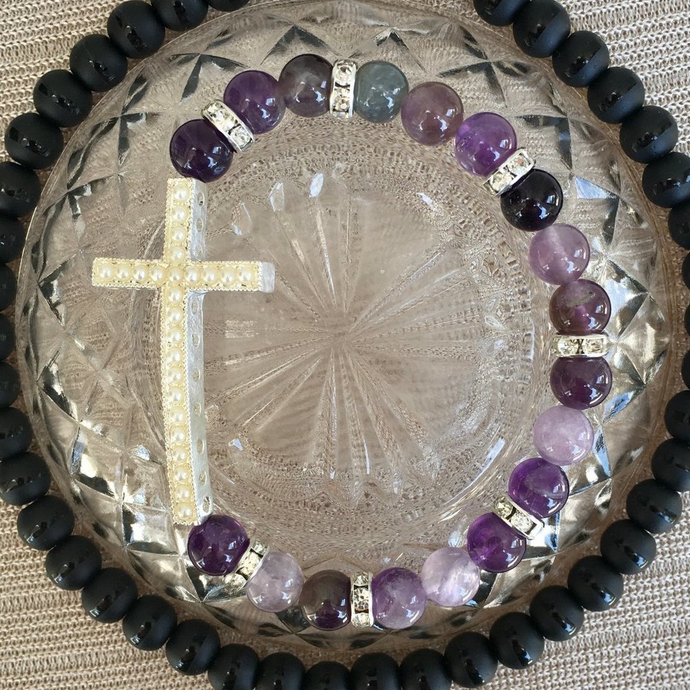 Crystal Cross Collection: Amethyst Precious Stones Bracelet